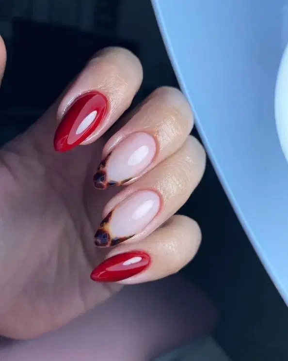 تخفیف ویژه خدمات ناخن|خدمات آرایشگری و زیبایی|سنندج, |دیوار