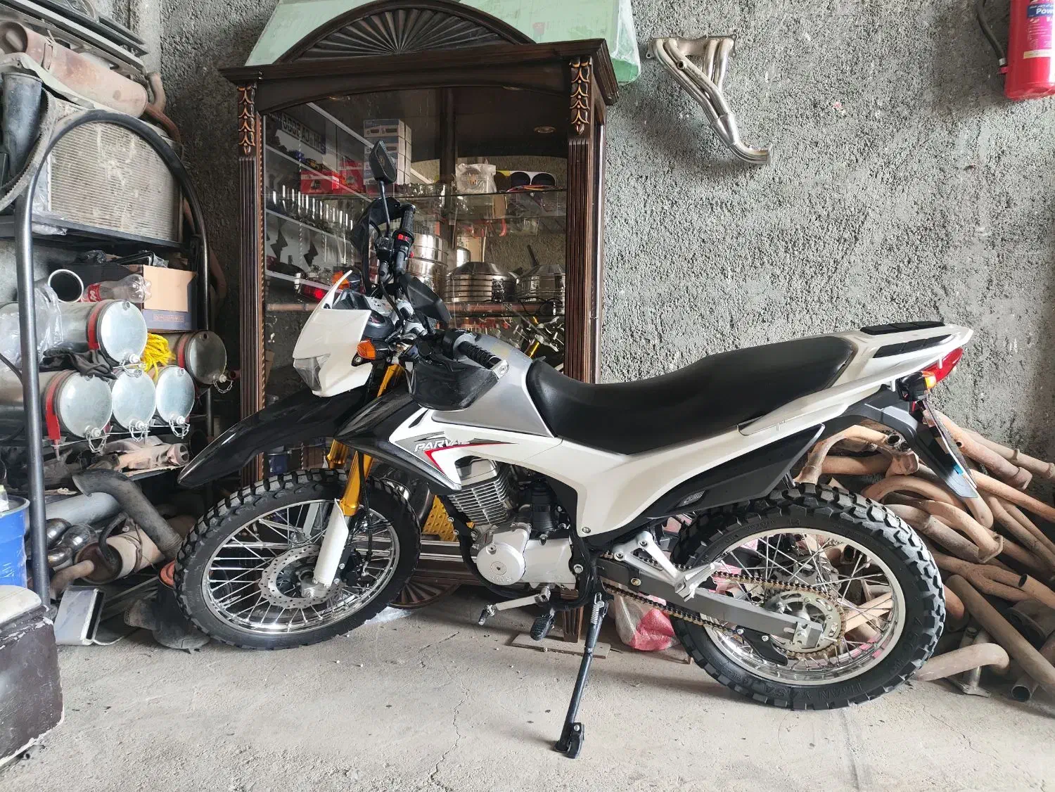 موتور تریل ۲۰۰ پرواز مدل۴۰۳|موتورسیکلت|کامیاران, |دیوار