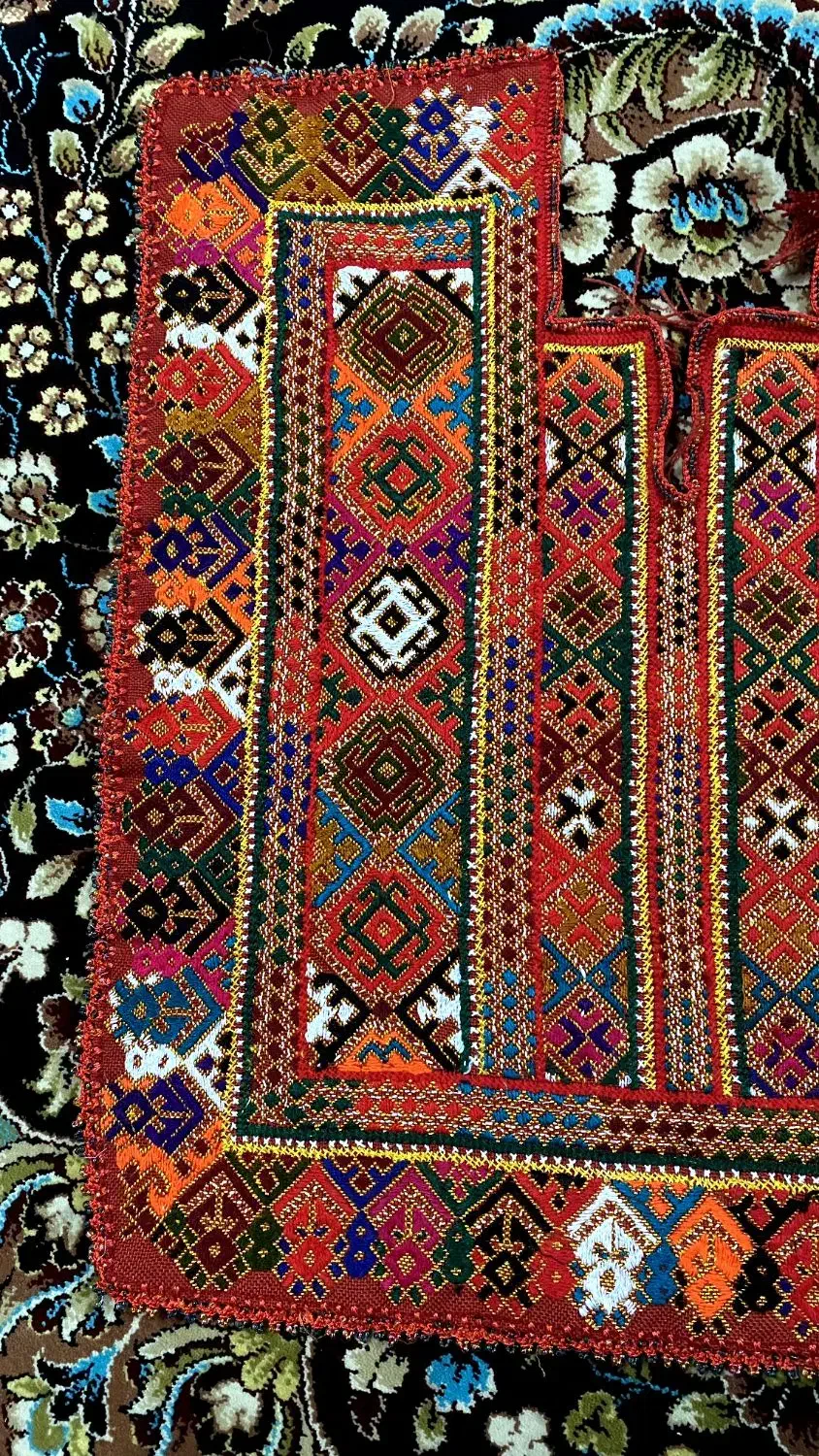 زیاستین بلوچی|لباس|زاهدان, |دیوار