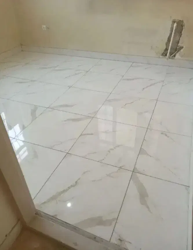 کاشی و لکه کوچک و بزرگ قیمت توافقی|خدمات پیشه و مهارت|زاهدان, |دیوار