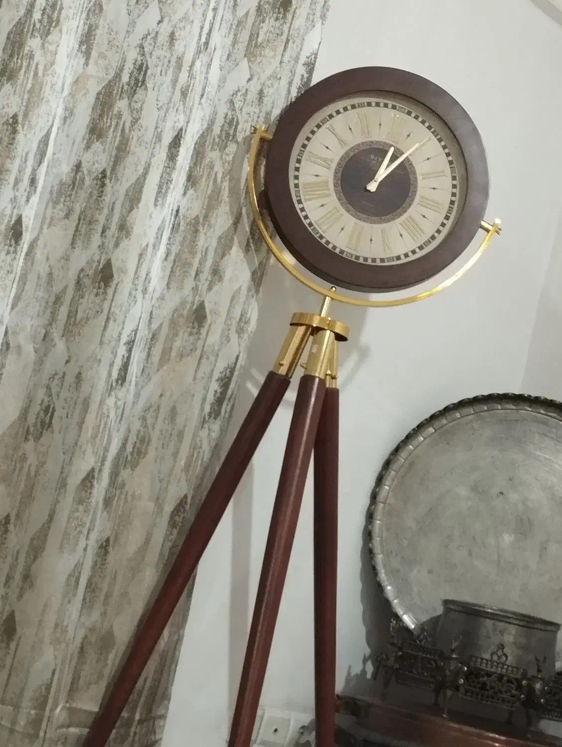 ساعت ایستاده|ساعت دیواری و تزئینی|دماوند, گیلاوند|دیوار