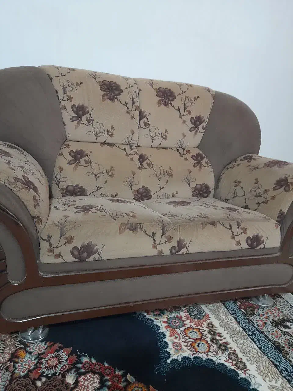 مبل هفت نفره|مبلمان خانگی و میز عسلی|فرمهین, |دیوار