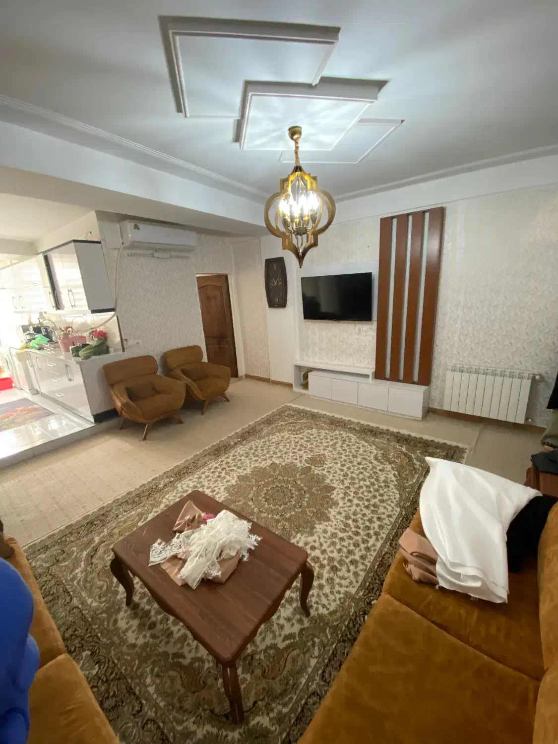 80 متری بر پاسگاه|فروش آپارتمان|آبیک, |دیوار