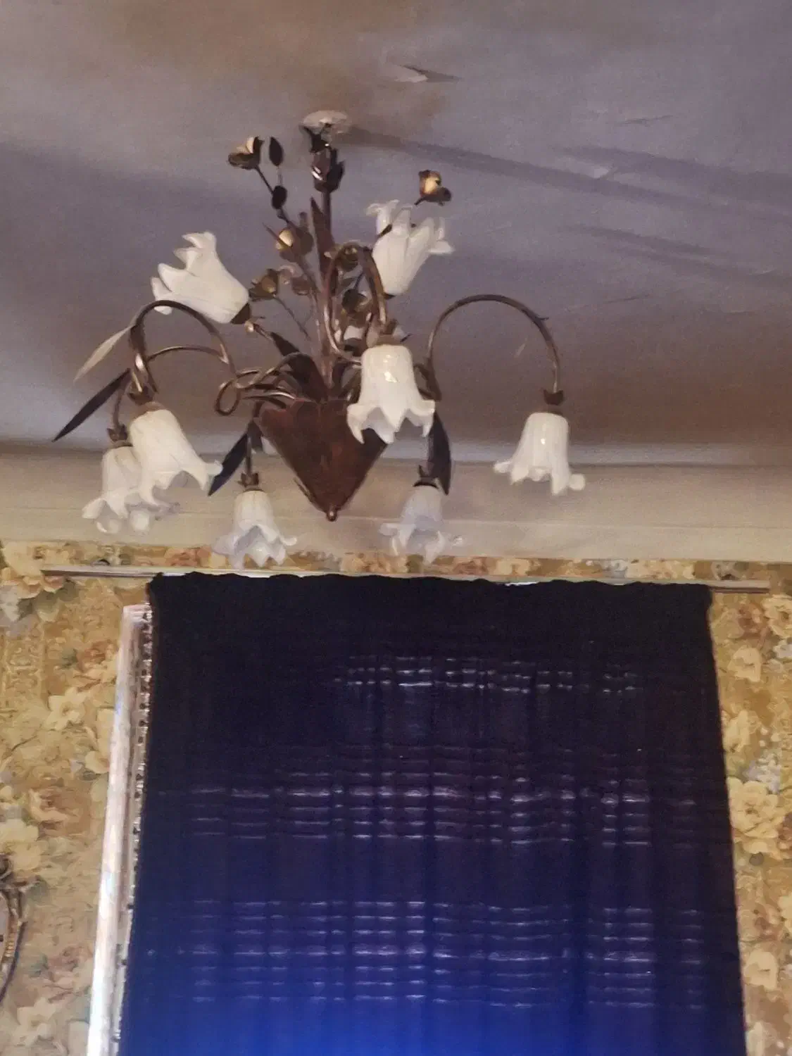 دوجفت لوستر گل لاله|لوستر و چراغ آویز|تهران, انبار نفت|دیوار