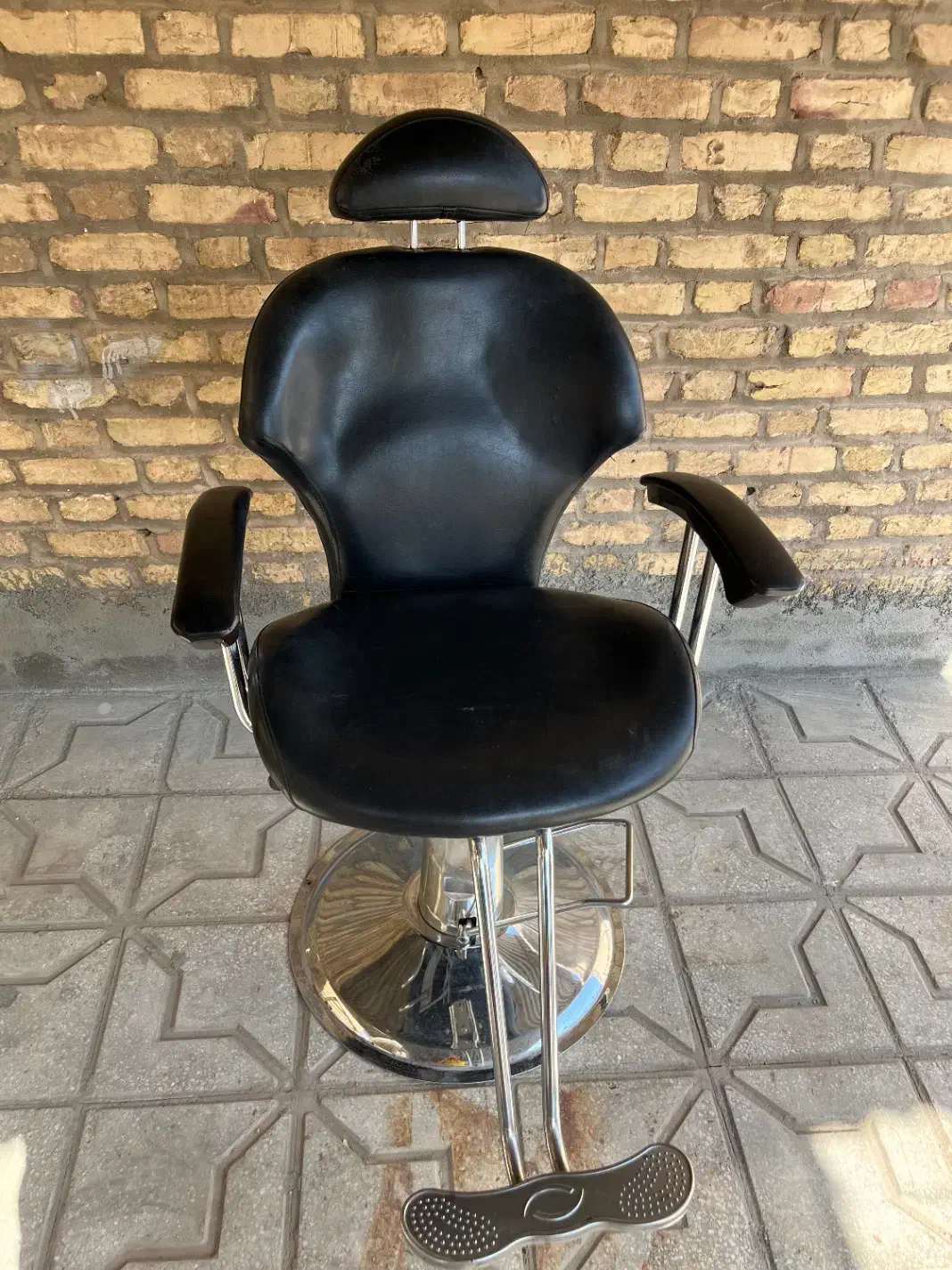 صندلی پدالی درحد|آرایشگاه و سالنهای زیبایی|یزد, |دیوار