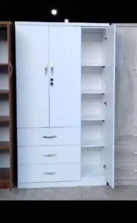 کمد لباس(کمد سه درب)|جاکفشی، کمد، دراور|تهران, شهرک ولیعصر جنوبی|دیوار