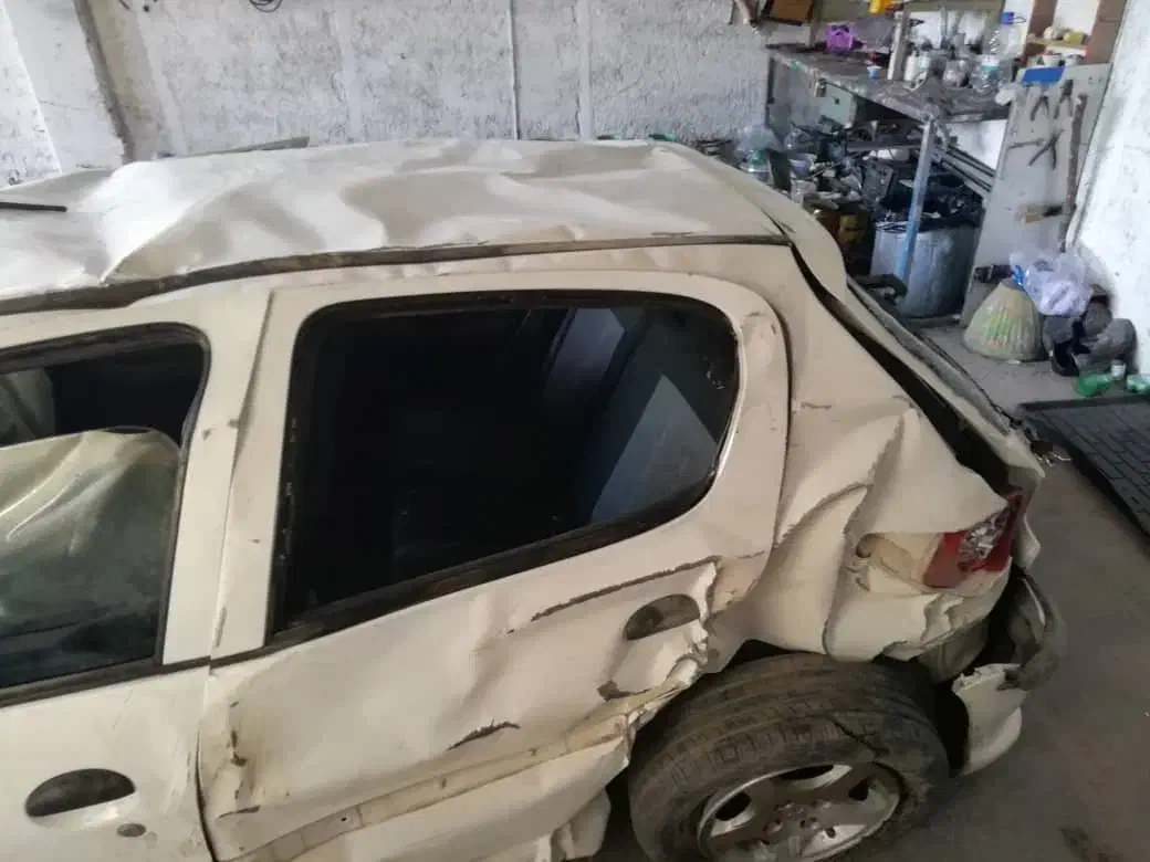 ۲۰۶ تیپ ۳ تصادفی مدل ۹۶ فروشی|خودرو سواری و وانت|یزد, |دیوار