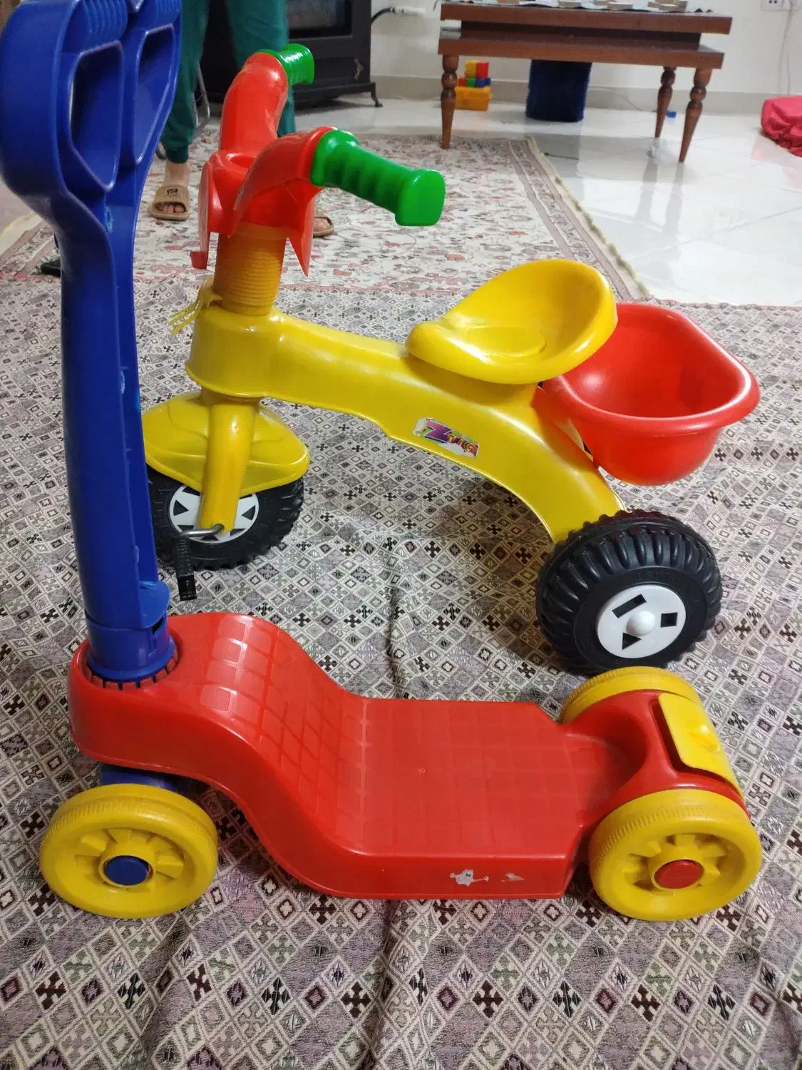 سه چرخه و اسکوتر|اسباب‌بازی بچه|تهران, یافت‌آباد|دیوار