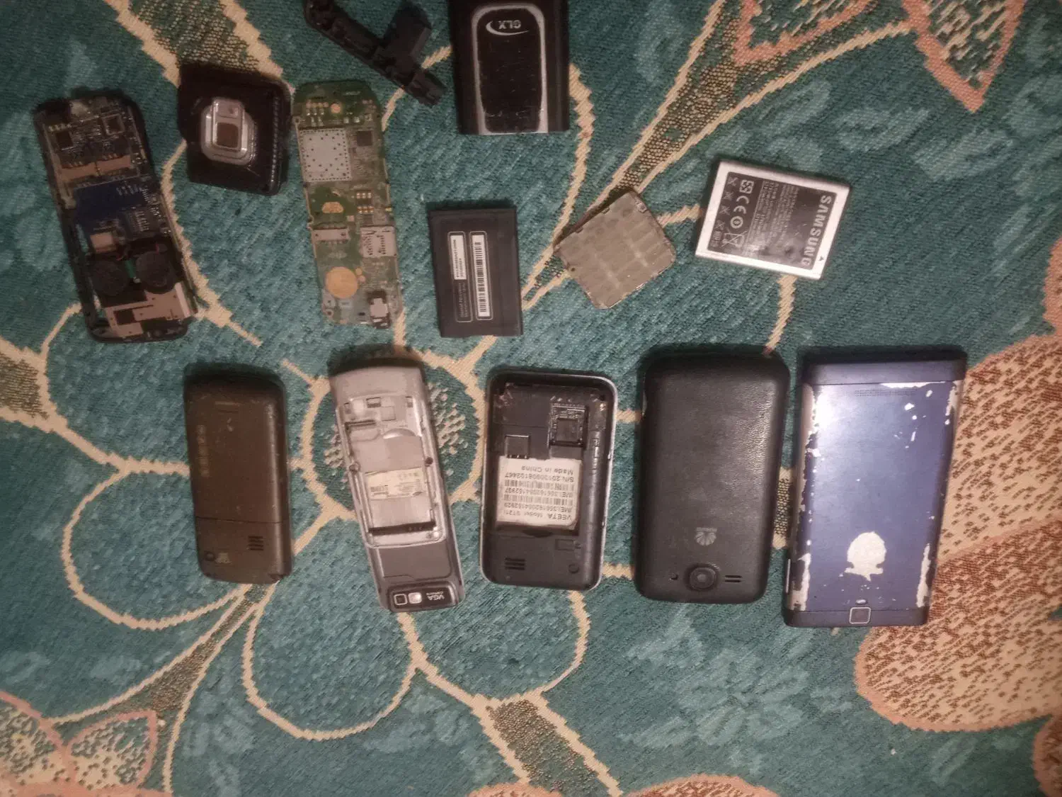 گوشی نیاز به تعمیر|موبایل|سراوان, |دیوار