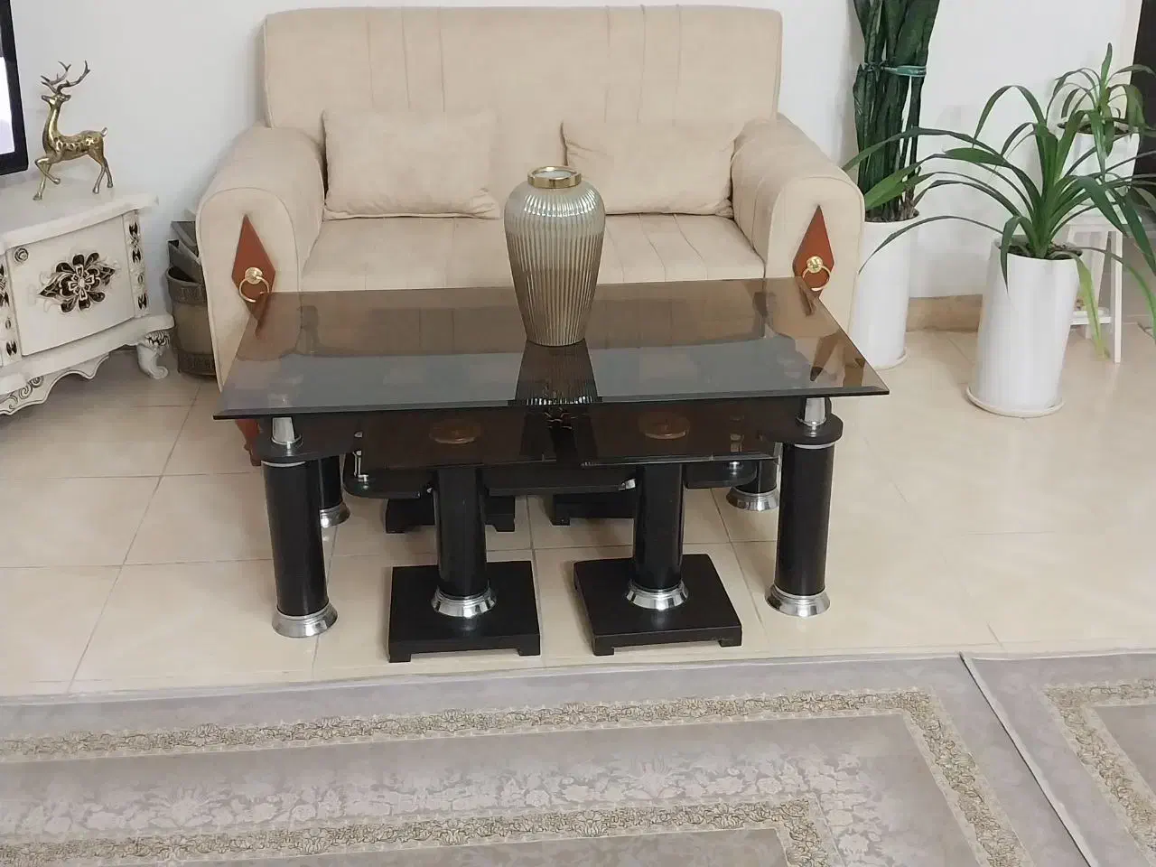 جلومبلی|مبلمان خانگی و میز عسلی|محمدشهر, محمدشهر|دیوار