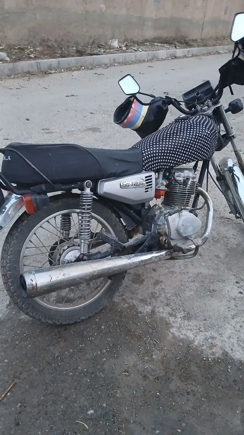 متورفورشی|موتورسیکلت|تنکمان, |دیوار