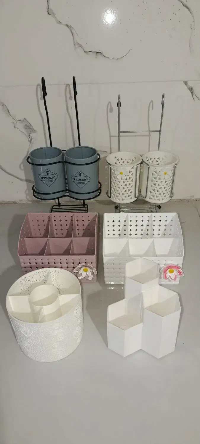 جا قاشقی و جا نونی|ظروف نگهدارنده، پلاستیکی، یک‌بارمصرف|بهبهان, |دیوار