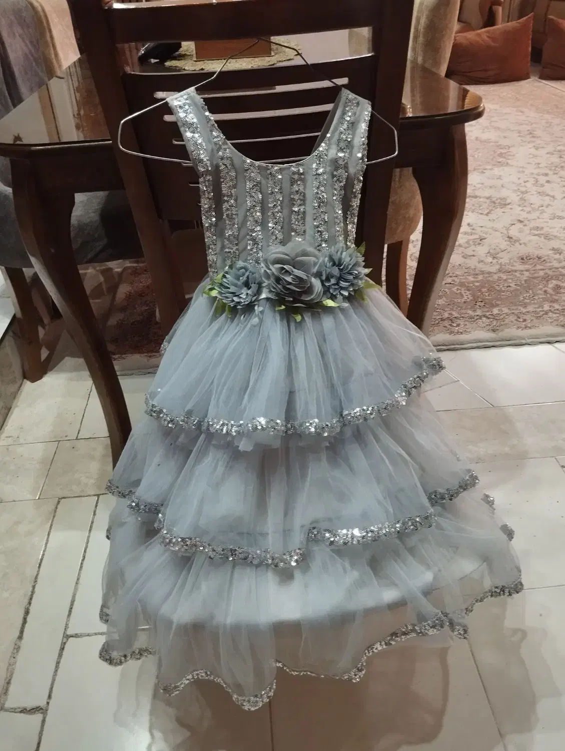 لباس عروس سایز 4تا7 سال|لباس|زاهدان, |دیوار