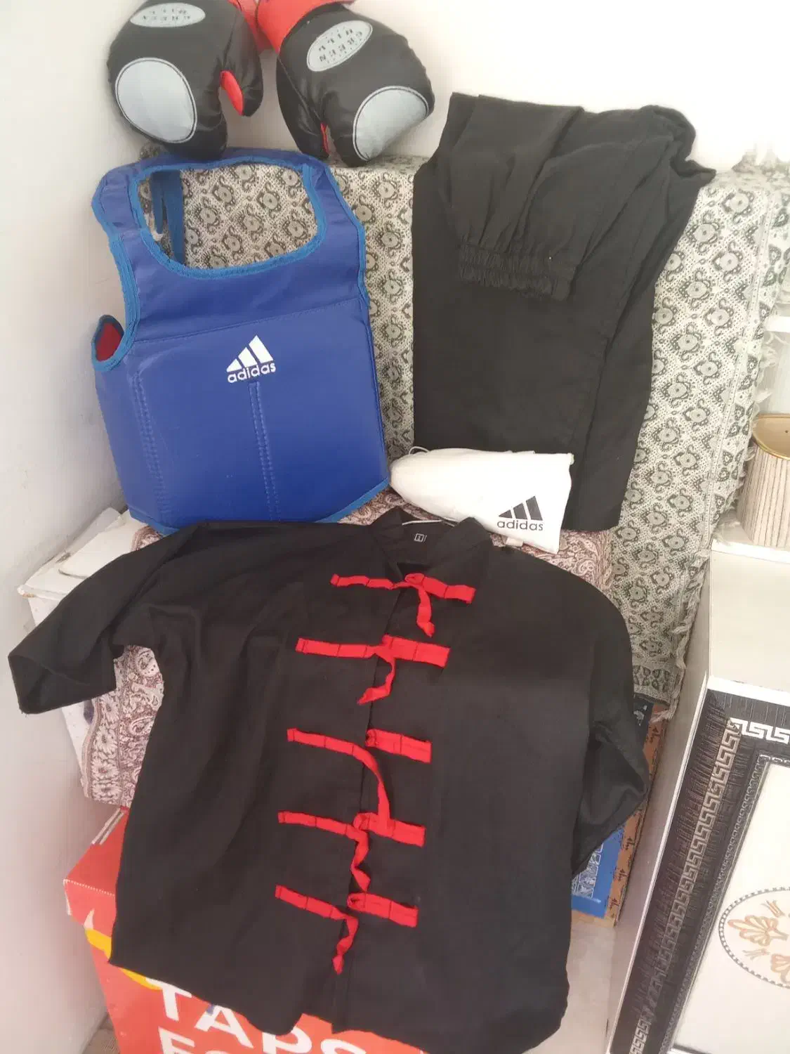 لباس ورزشی همه رو250میدم|تجهیزات ورزشی|پرند, فاز ۶|دیوار