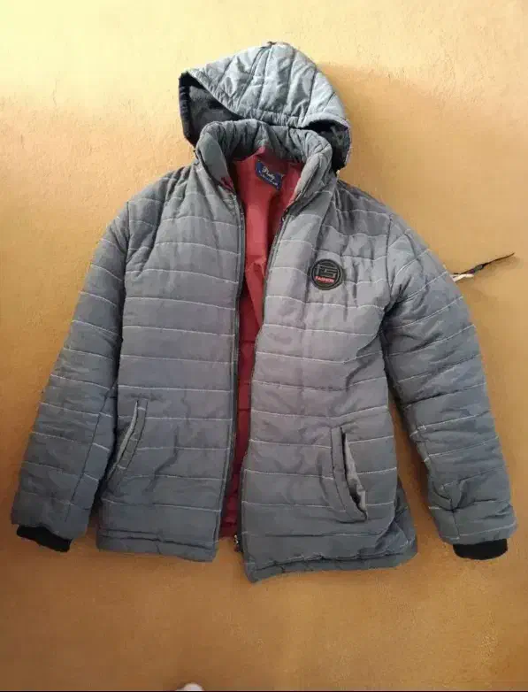 کاپشن طوسی|لباس|شیروان (خراسان), |دیوار