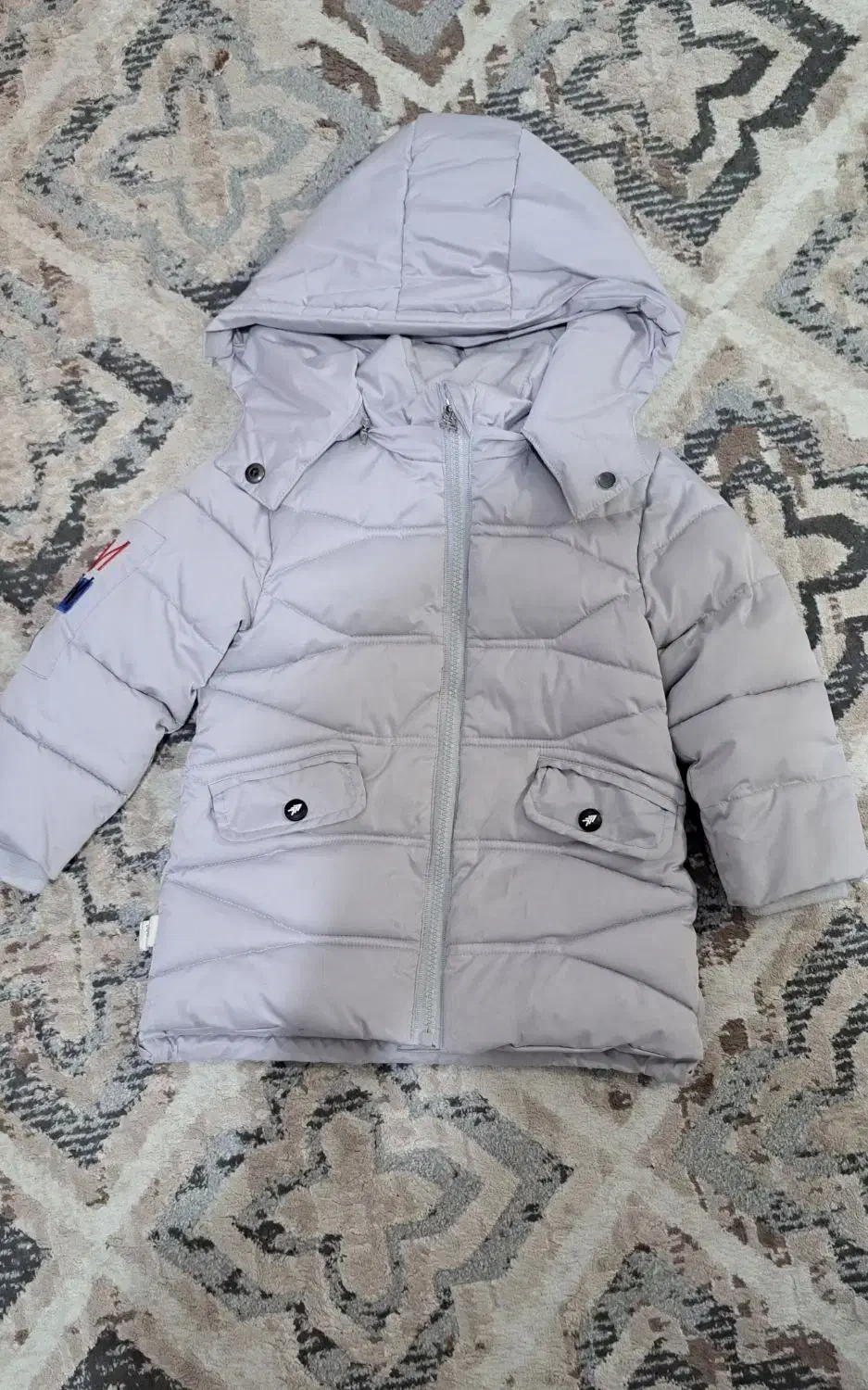 کاپشن بچگانه|کفش و لباس بچه|رشت, چله خانه|دیوار