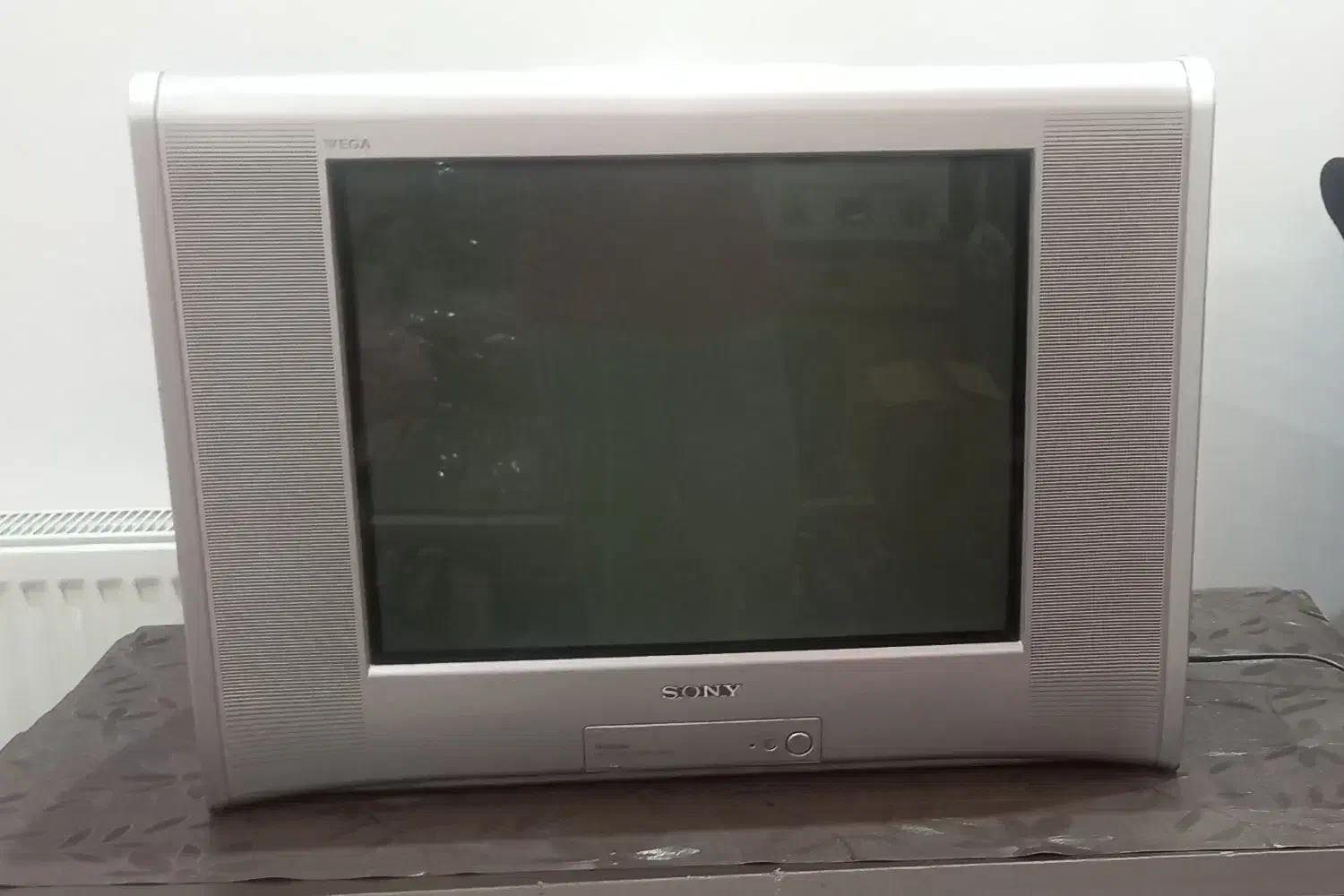 تلویزیون قدیمی|تلویزیون و پروژکتور|تبریز, |دیوار