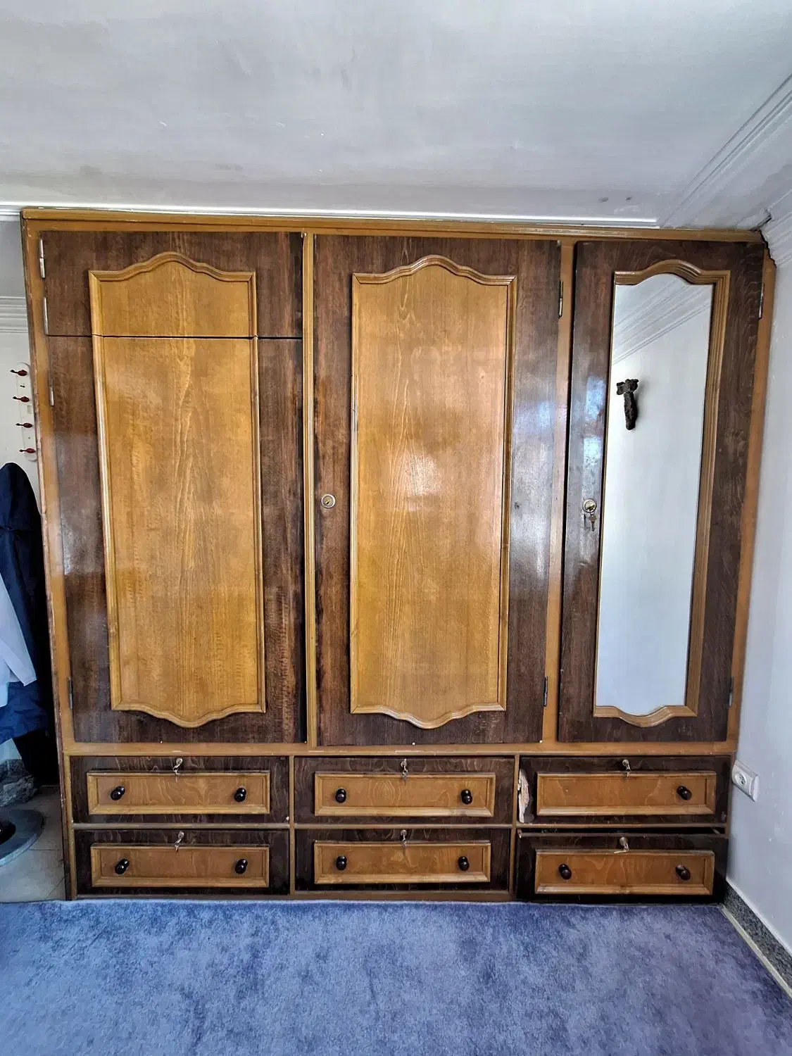 کمد دیواری جادار و بزرگ|جاکفشی، کمد، دراور|بانه, |دیوار