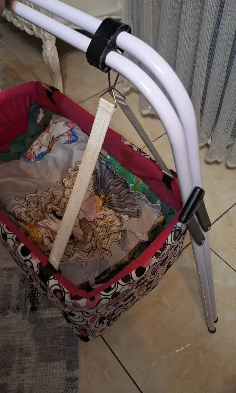 گهواره نوزاد|کالسکه و لوازم جانبی|کرج, شهرک فهمیده|دیوار