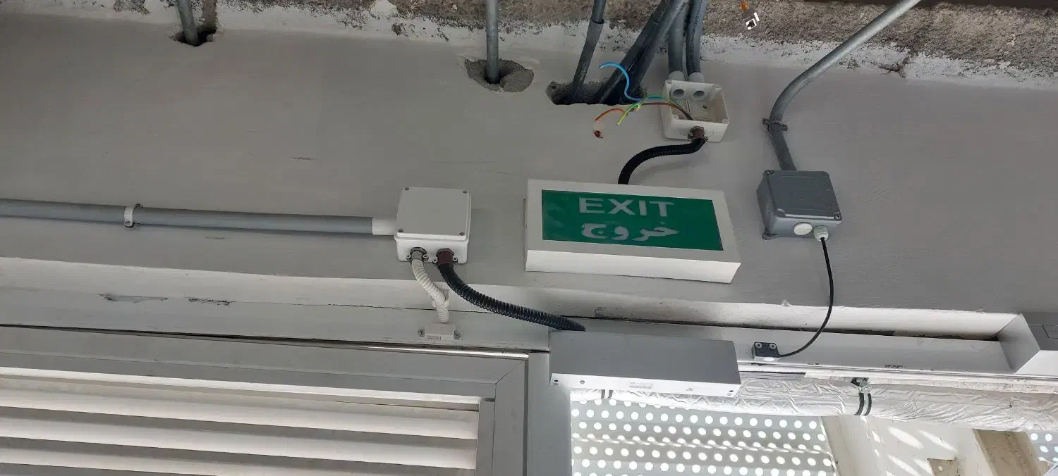 تمامی کارهای برقکاری هوشمند وساده صفر تا صد|خدمات پیشه و مهارت|دزفول, |دیوار