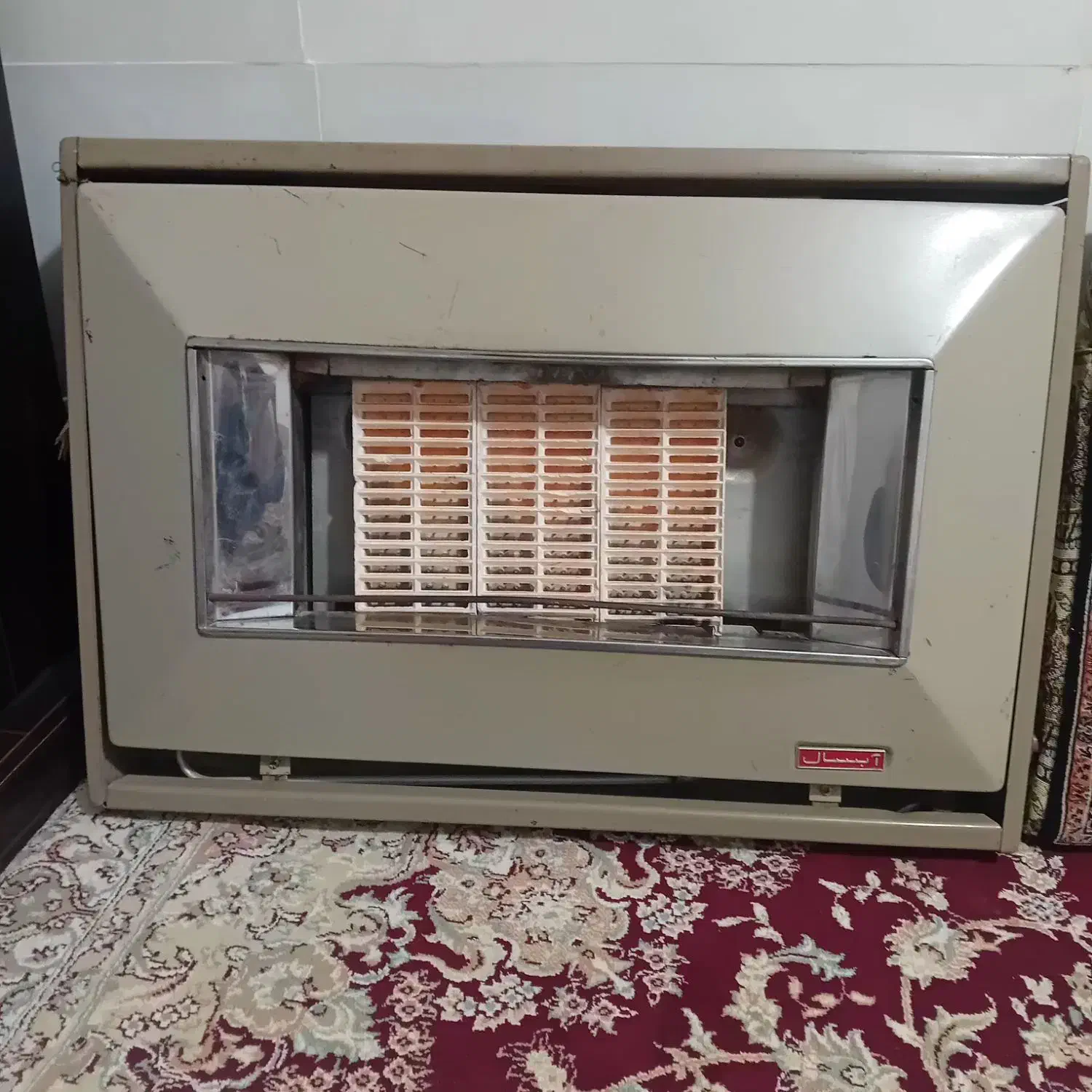 بخاری گازی دیواری|بخاری، هیتر، شومینه|همدان, |دیوار