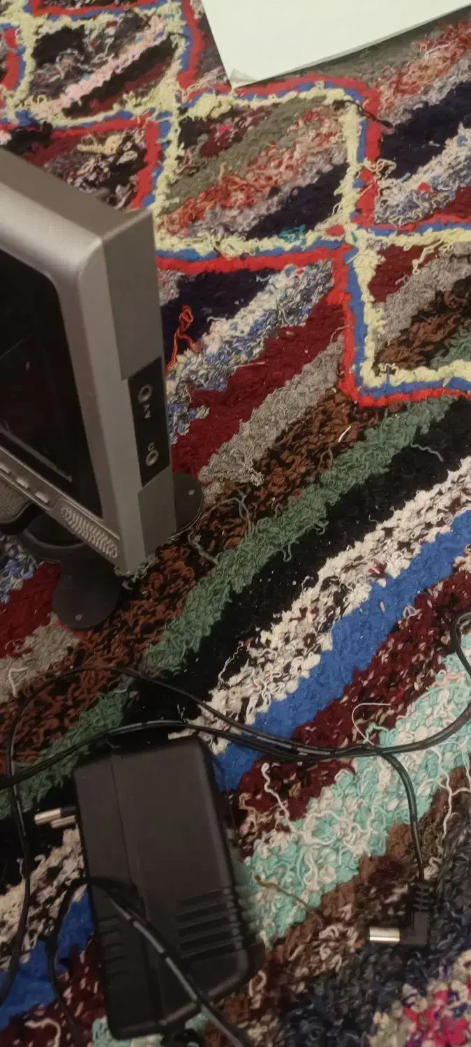 یک عدد تلوزیون به فروش میرسد|تلویزیون و پروژکتور|شاهینشهر, شهرک گلدیس|دیوار