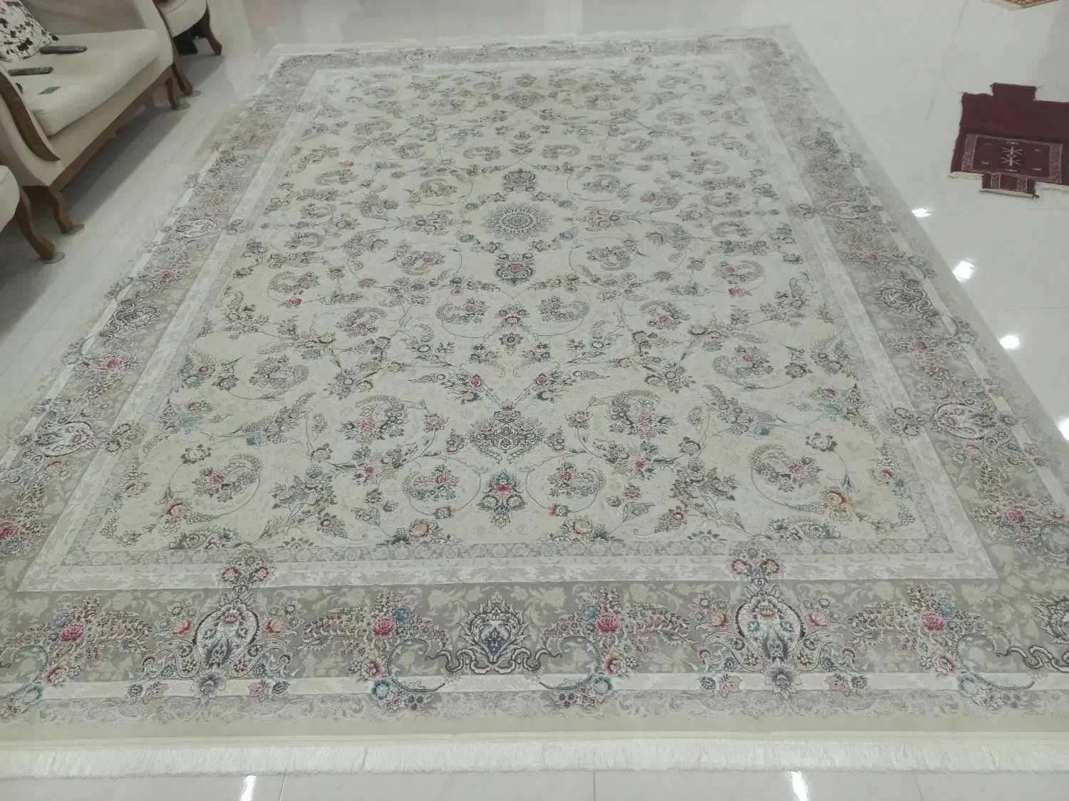 فروش قالی ۱۲ متری در حد نو|فرش|شاهینشهر, طالقانی|دیوار