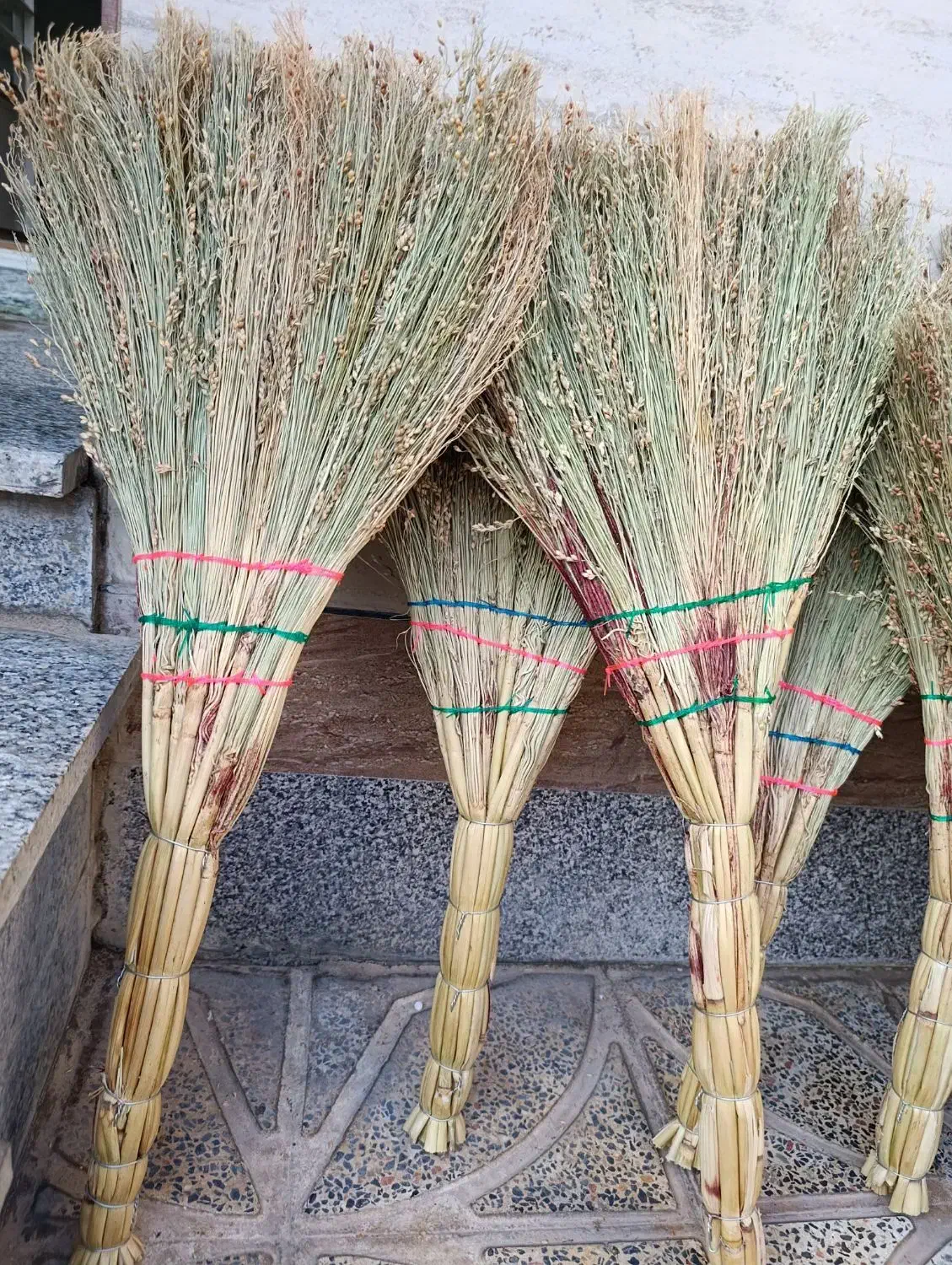 جارو|لوازم نظافت|کوهدشت, |دیوار