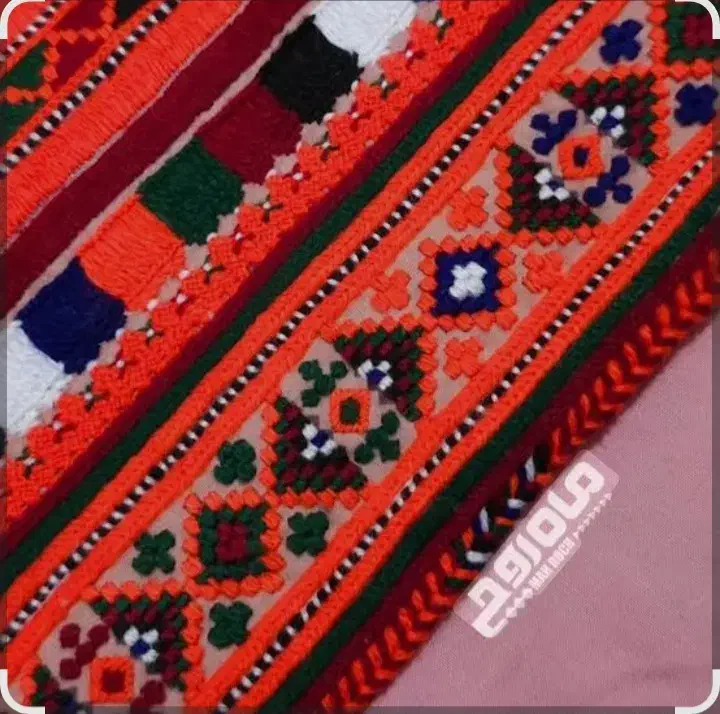 دوچگر|لباس|ایرانشهر, |دیوار