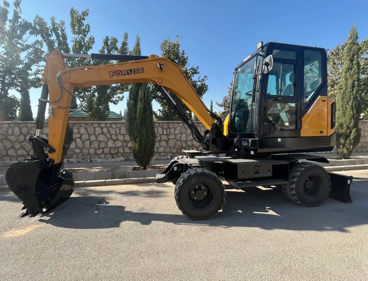 تخریب ساختمانهای کلنگی وخاک برداری|خدمات پیشه و مهارت|شیراز, آزادگان|دیوار