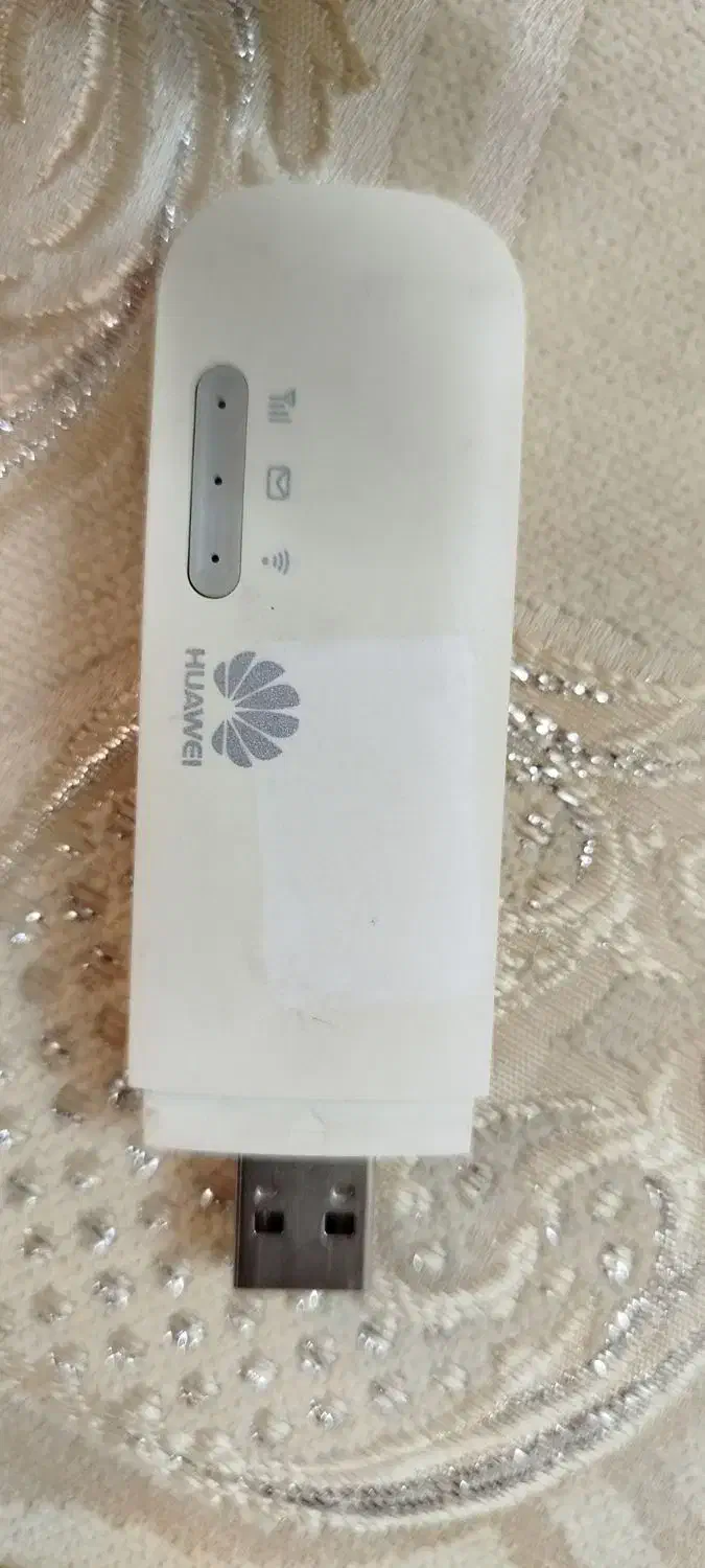 مودم سیم کارتی بی سیم هوآوی E8372|مودم و تجهیزات شبکه|اسلام‌شهر, شهرک واوان|دیوار