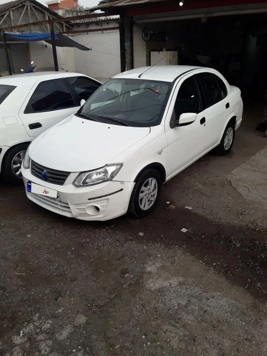 ساینا مدل ۹۷ساینا|خودرو سواری و وانت|رشت, پل تالشان|دیوار