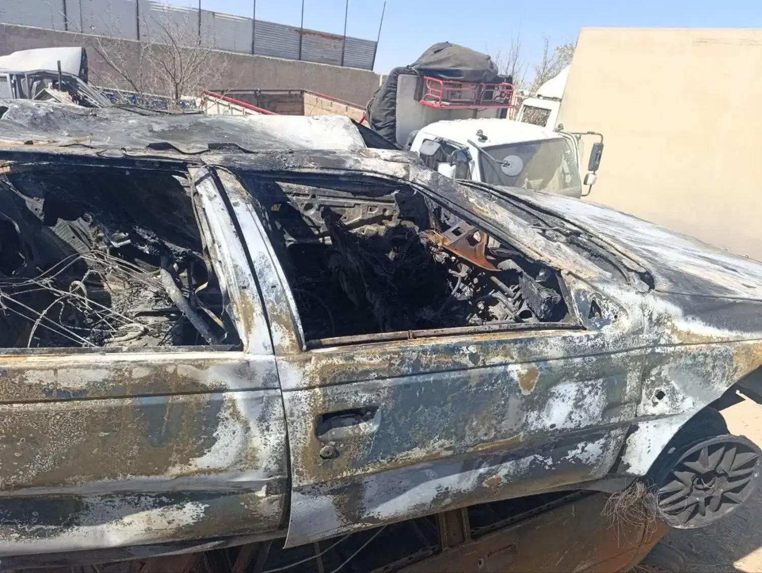 پژو 405 تصادفی|خودرو سواری و وانت|زنجان, |دیوار