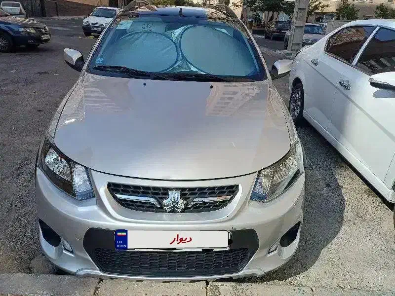 کوئیک R نقره ای-مشکی 1401|خودرو سواری و وانت|تهران, استخر|دیوار