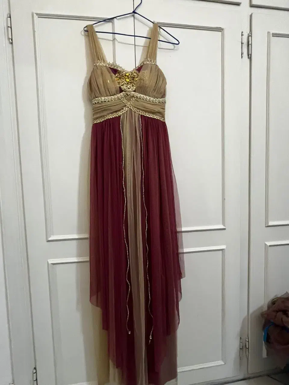 لباس مجلسی|لباس|مشهد, سجاد شهر|دیوار