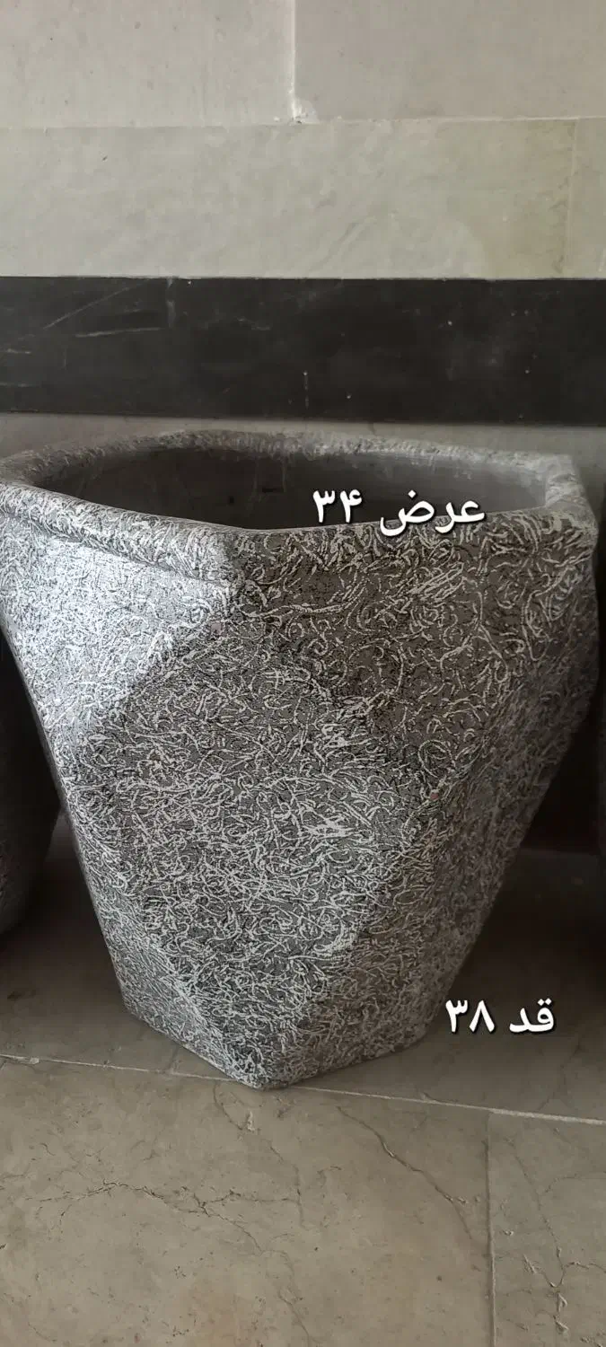 ۵ عدد گلدان بزرگ سفالی به رنگ طوسی کاملا سالم|گل و گیاه طبیعی|تهران, ائمه اطهار|دیوار