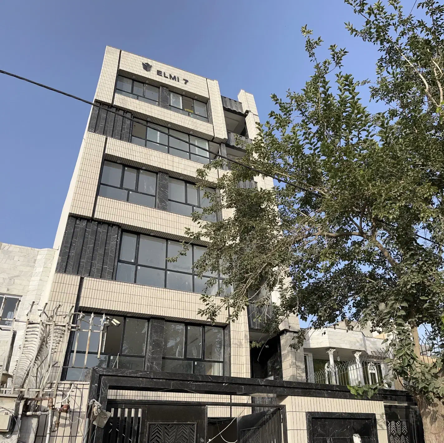 پنجره دوجداره بیگانه|مصالح و تجهیزات ساختمان|گلبهار, شهر جدید گلبهار|دیوار