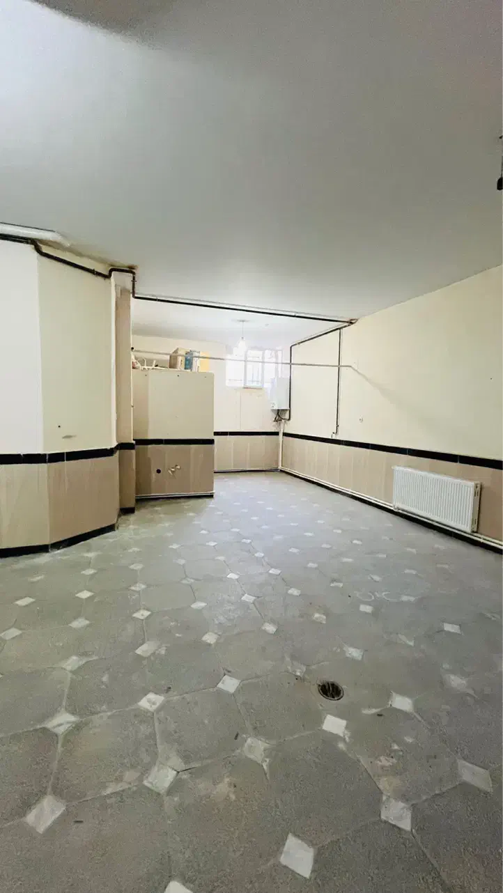 ۱۲۰متر زیرزمین انباری در لوکیشن شیرسنگی|فروش دفتر کار، اتاق اداری، مطب|همدان, |دیوار