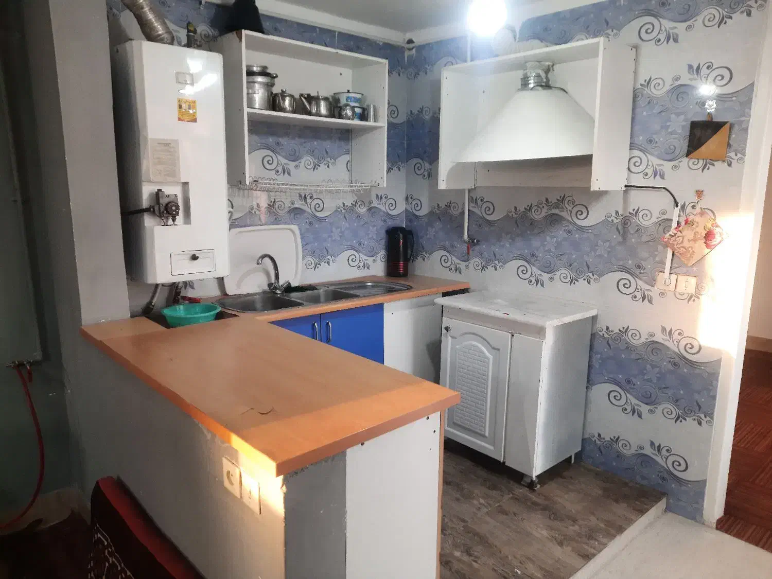 منزل مبله|اجارهٔ کوتاه‌مدت آپارتمان و سوئیت|شیراز, شهرک امام حسین|دیوار