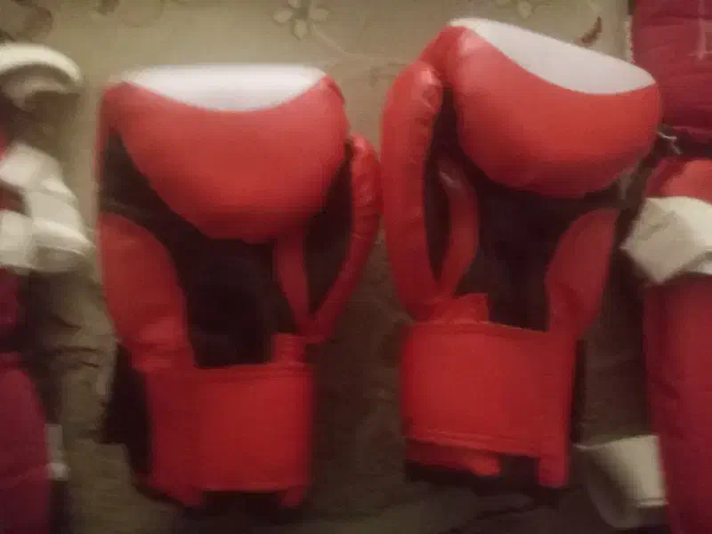 لوازم ورزشی کیک بوکسینگ|لباس|یاسوج, |دیوار