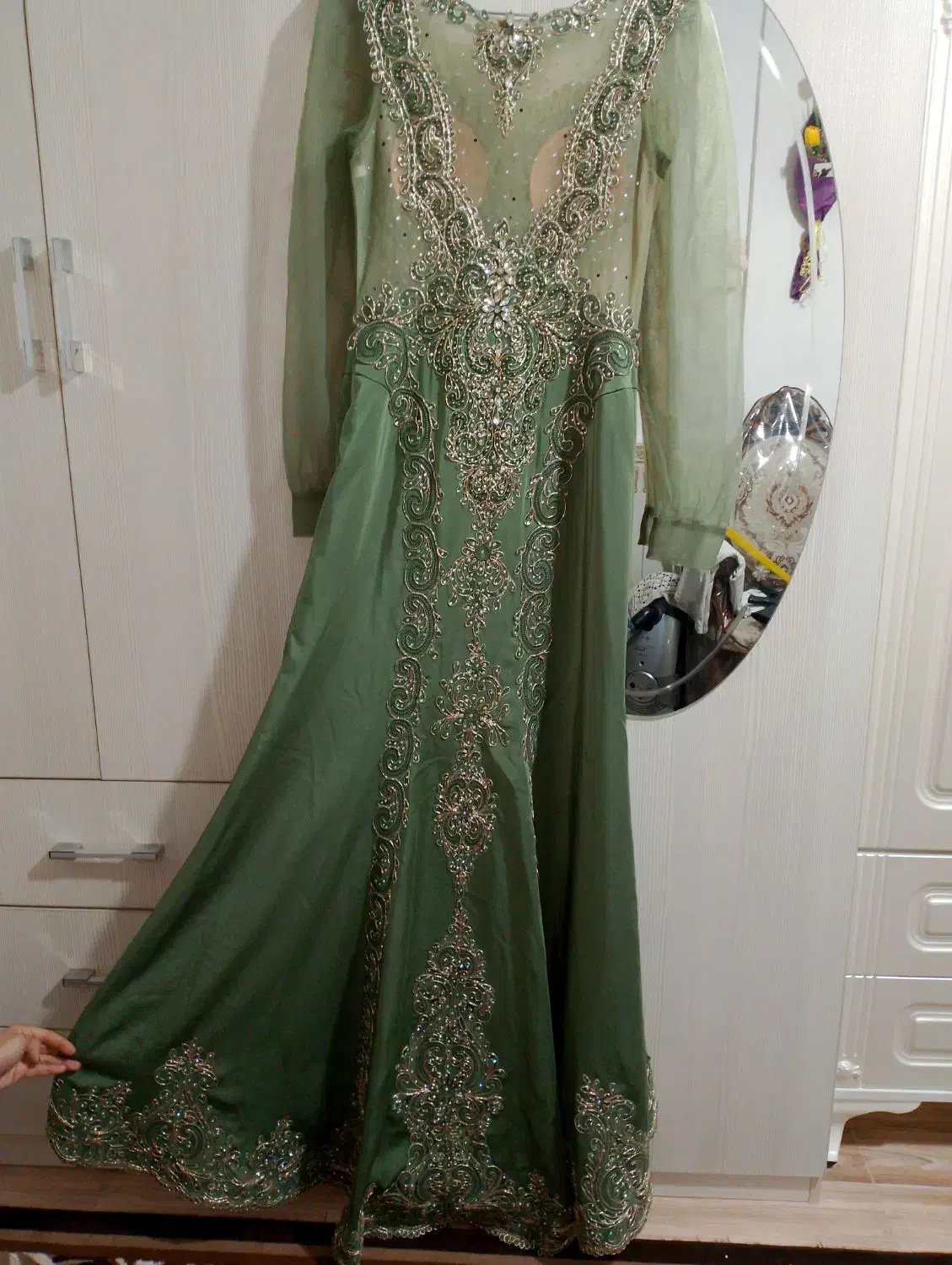 لباس مجلسی|لباس|ورامین, ورامین|دیوار