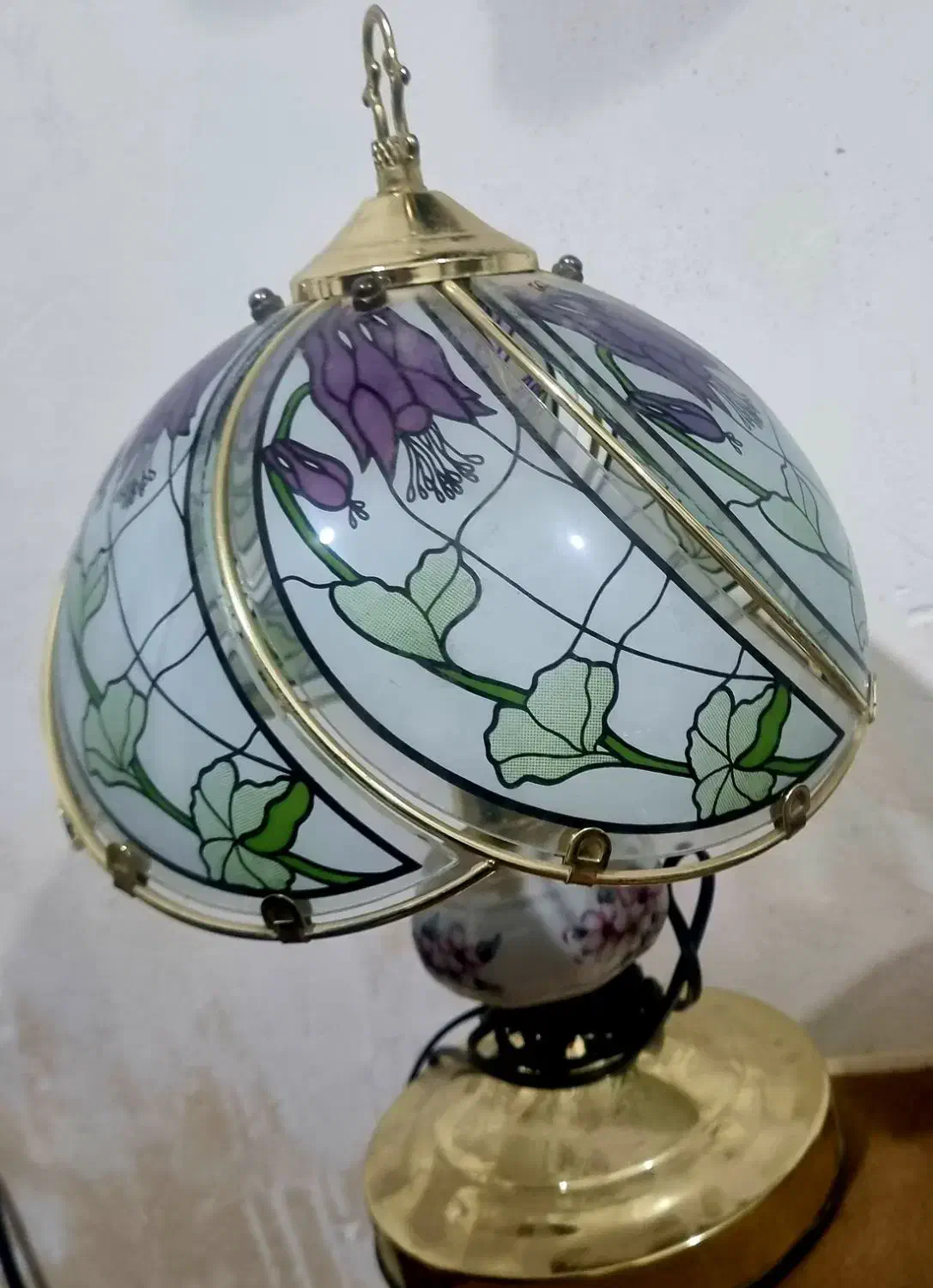 چراغ خواب|چراغ خواب و آباژور|اصفهان, حصه شمالی|دیوار