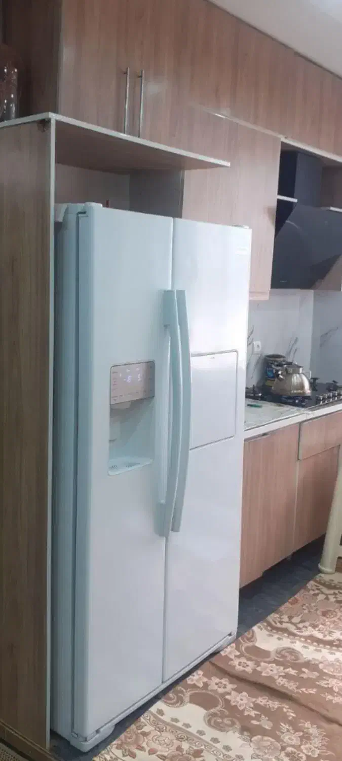 رنگ آمیزی انواع کمد دیواری و کابینت|خدمات پیشه و مهارت|بیرجند, |دیوار