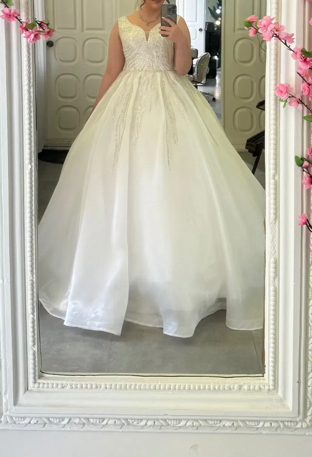 لباس عروس|لباس|آمل, |دیوار