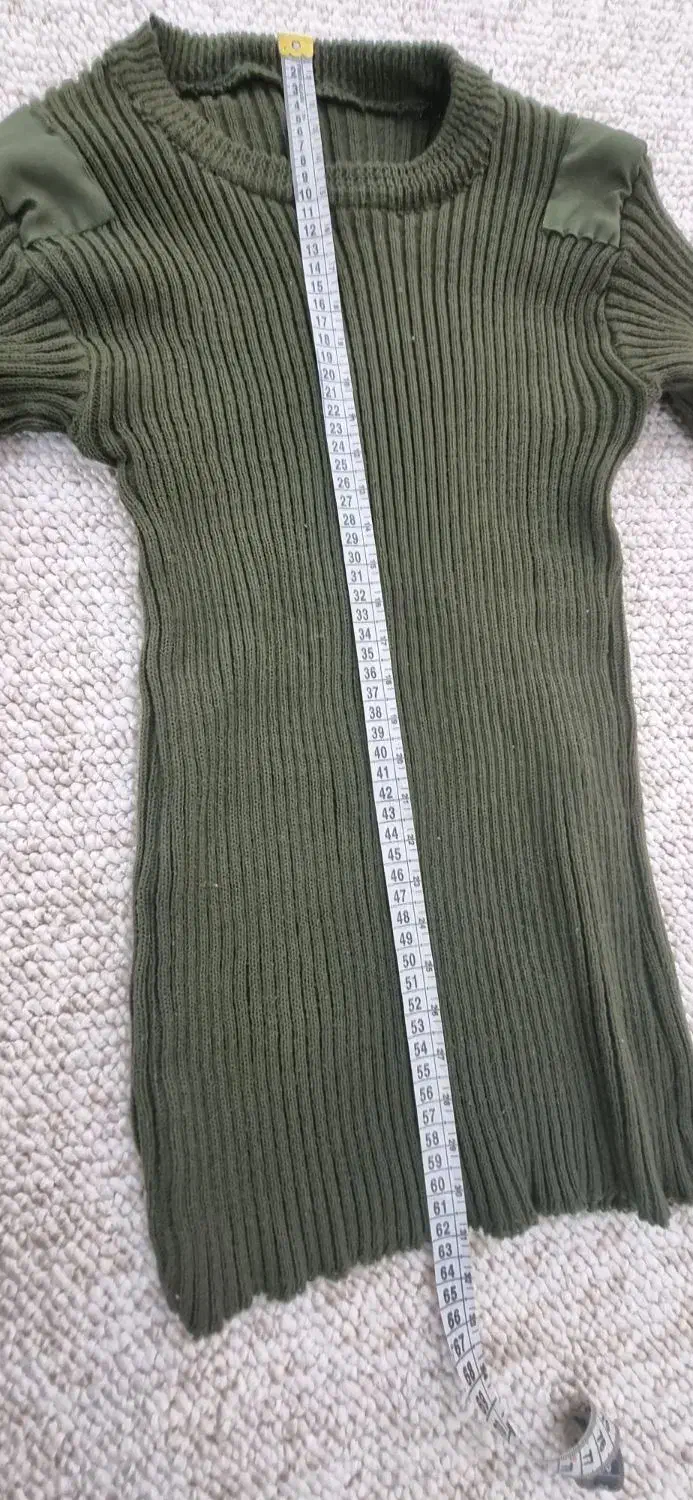 پلیور نظامی|لباس|بندر دیر, |دیوار