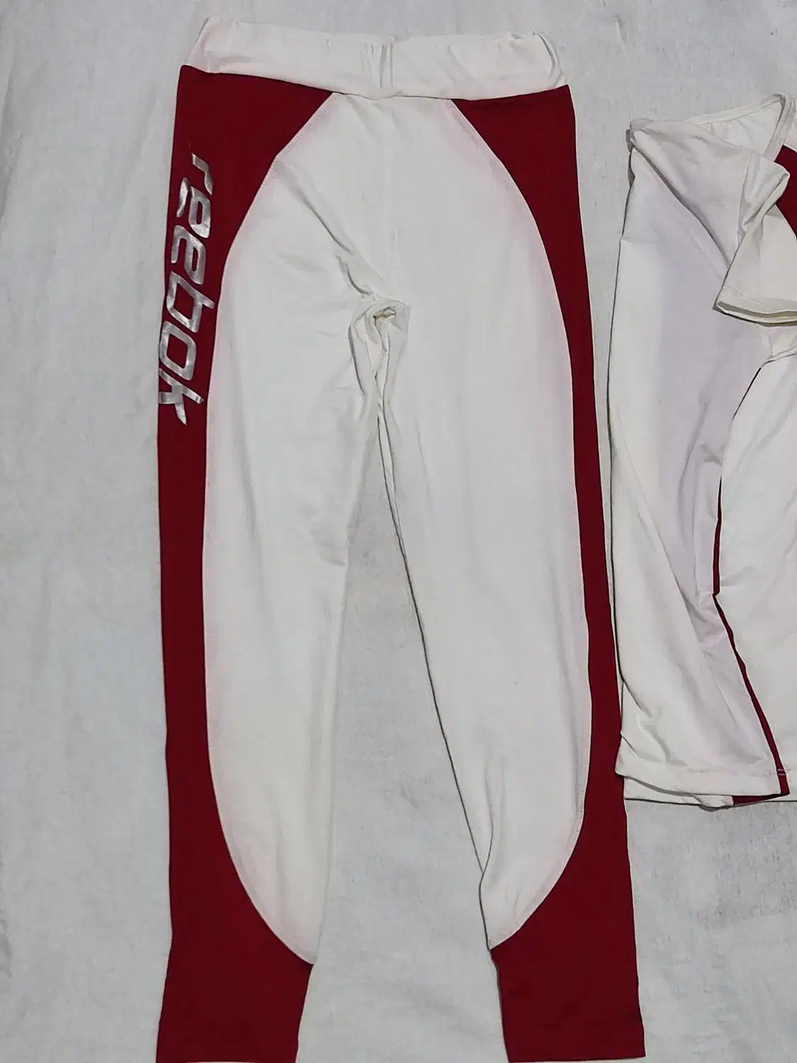 ست باشگاهی ورزشی|لباس|اندیشه, اندیشه فاز ۱|دیوار