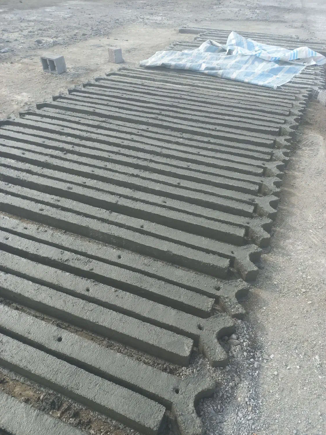 تیرچه باغی|مصالح و تجهیزات ساختمان|نوشین شهر, |دیوار