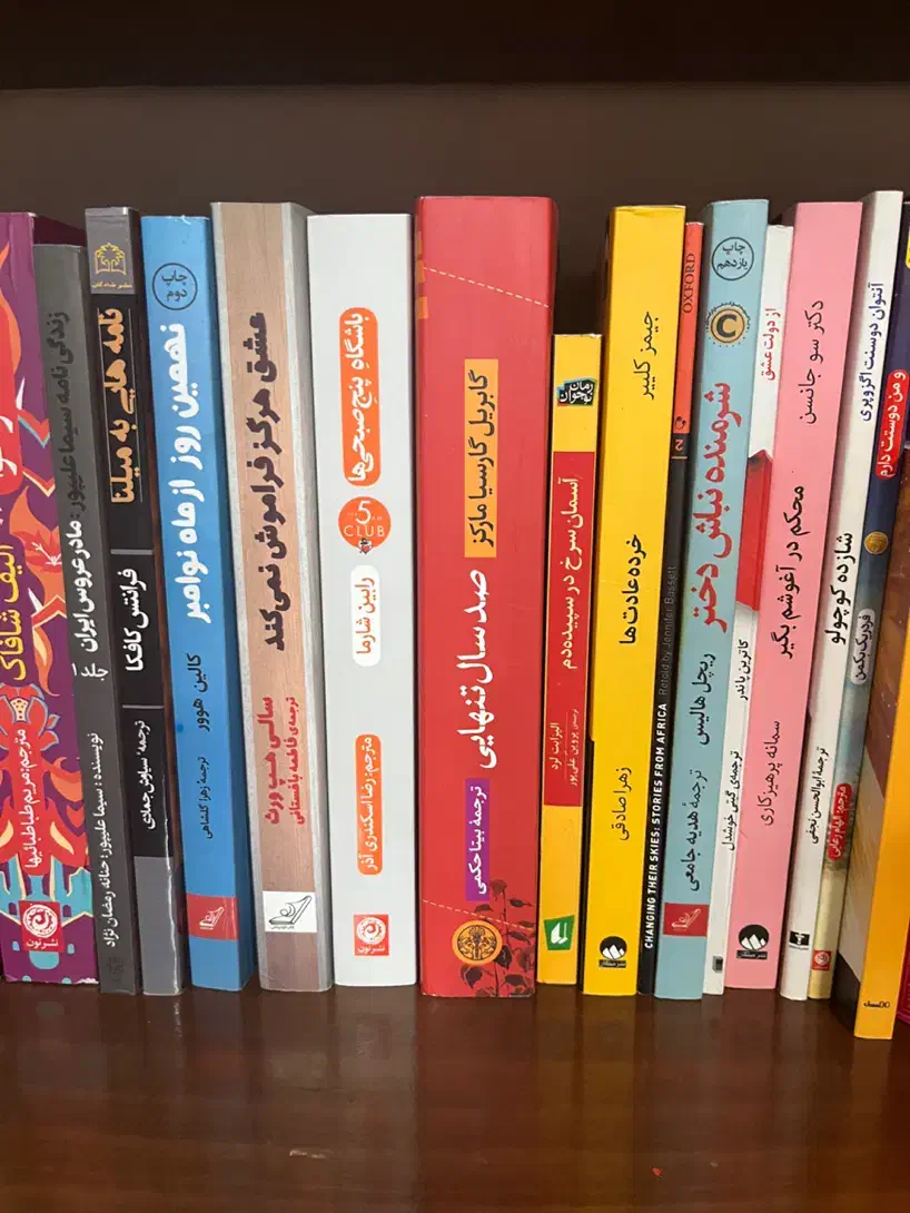 فروش کتاب|کتاب و مجله ادبی|اصفهان, ملکشهر|دیوار