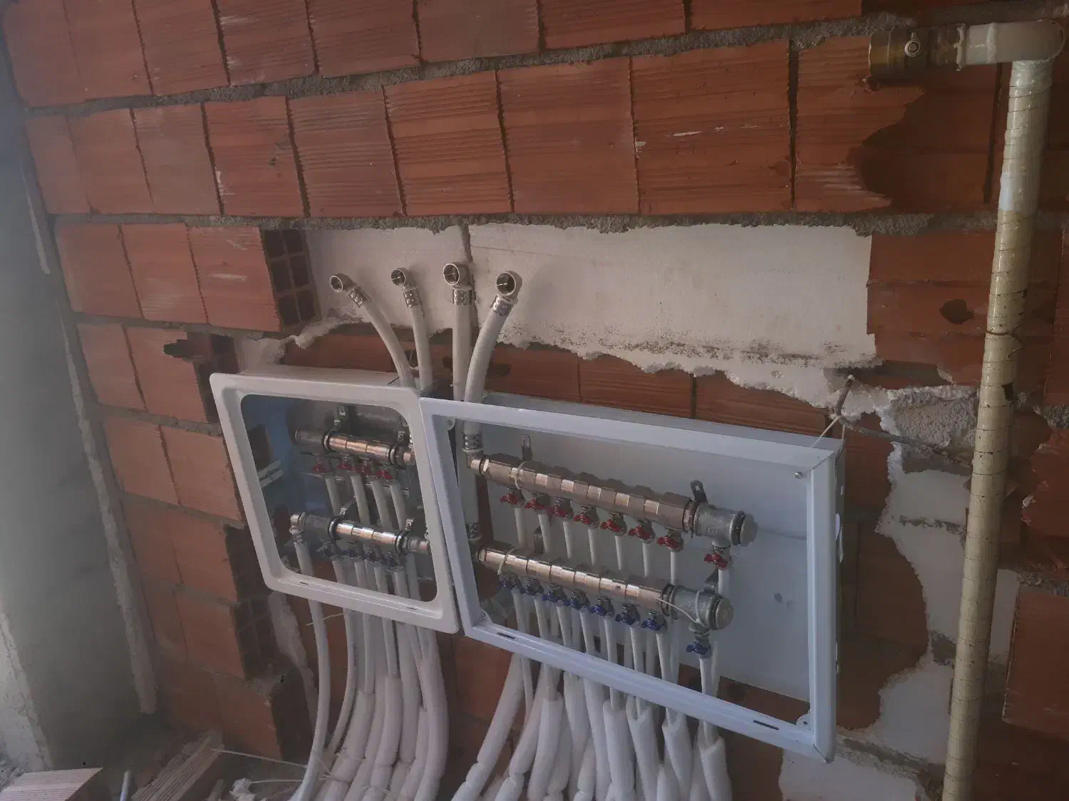 لوله کشی اب ،فاضلاب،شوفاژ ،صفر تا صد ساختمان|خدمات پیشه و مهارت|قائم‌شهر, |دیوار