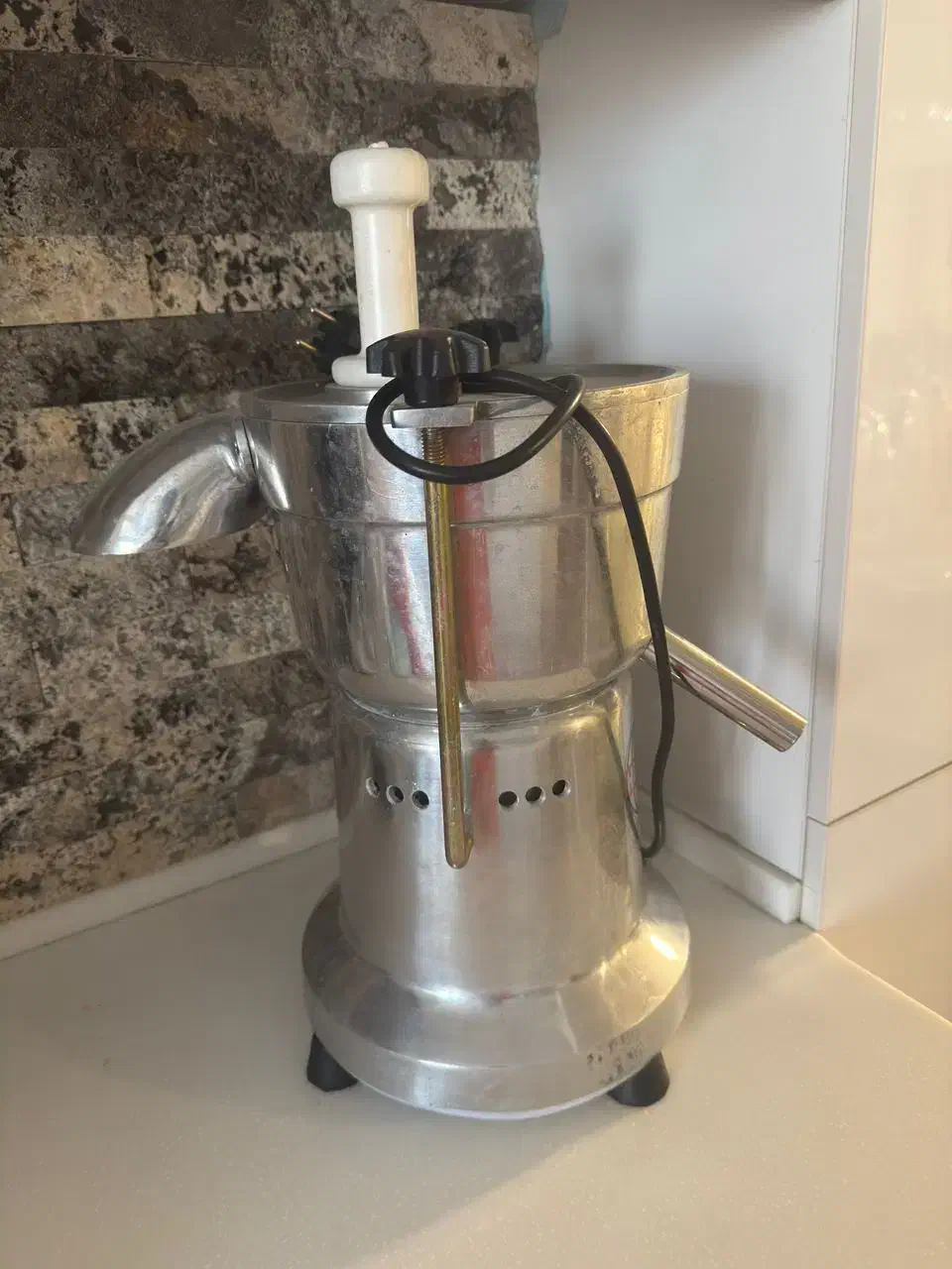 آب هویج گیری|آبمیوهگیر و آبمرکباتگیر|بندرعباس, |دیوار